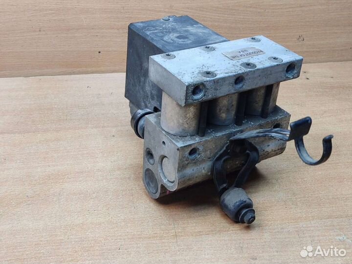 Блок абс, Volvo 960