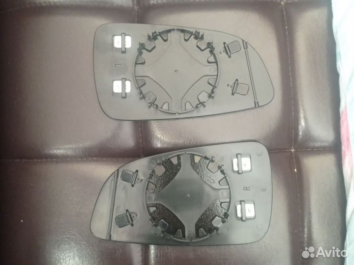 Зеркало заднего вида