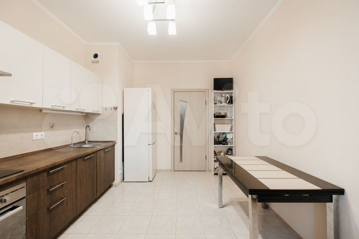 2-к. квартира, 61 м², 7/17 эт.