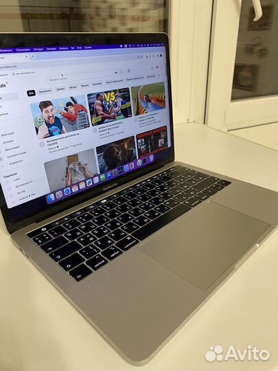 Apple MacBook Pro 13