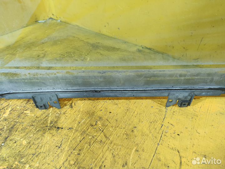 Стекло переднее правое для Renault Laguna 1