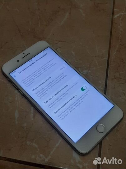 iPhone 8 Plus, 64 ГБ