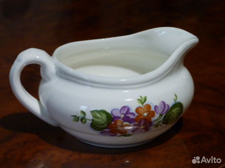 Соусник фарфор