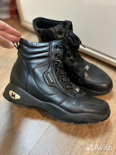 Ботинки женские осень 39-40