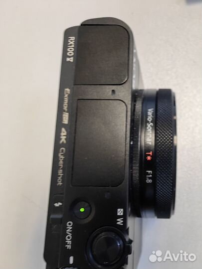 Продам фотоаппарат Sony RX100 V