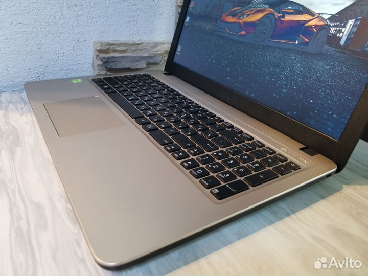 Игровой Asus 4Core/4Gb/SSD240GB /920MX 2 GB