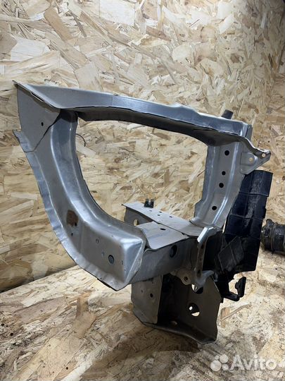 Honda civic 4 d лонжерон правый телевизор панель