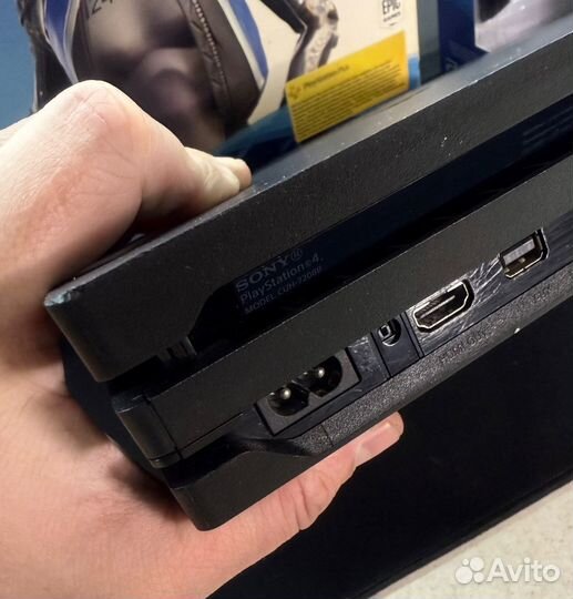 Sony Playstatio 4 Pro 1Tb / PS 4 Pro 7208B