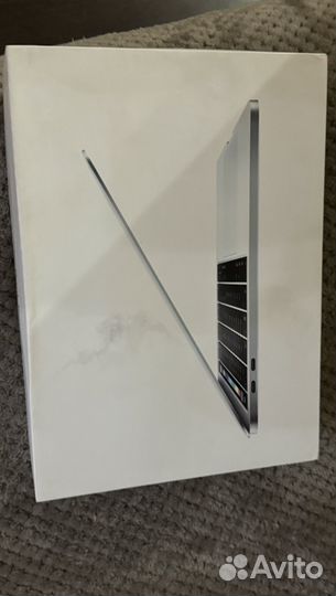 Macbook pro 13 a1706 (2016)