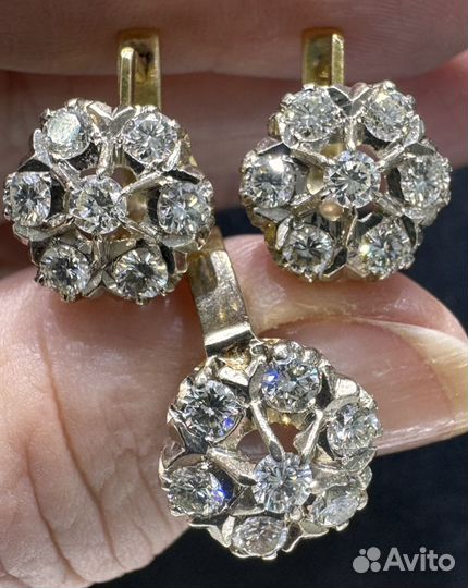 Золотой комплект 750 проба, дж