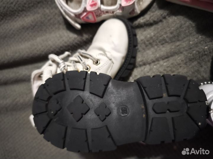 Обувь для девочки 22, 23, 26, 27