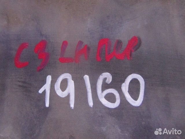 Молдинг двери передней левой Citroen C3 Picasso 20