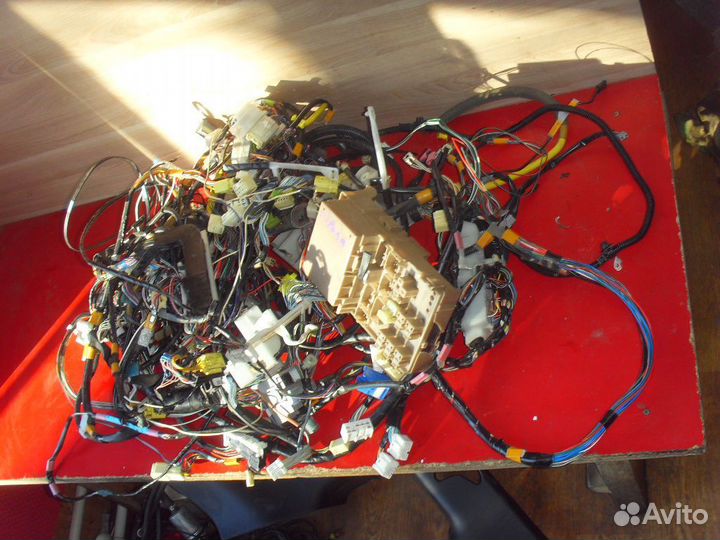 Проводка салонная Toyota Corolla E12 2001-2007