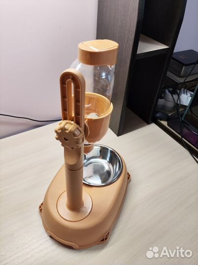 Миска для животных, с поилкой