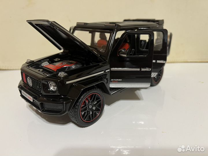 Mercedes G Brabus 800 1/24 Miniauto