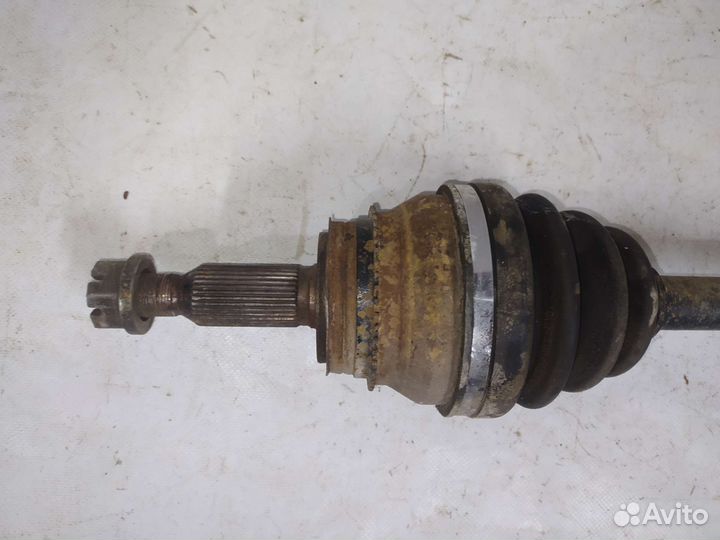 Привод задний Мицубиси Монтеро 3 Паджеро 3