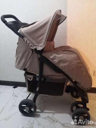 Коляска Babyton