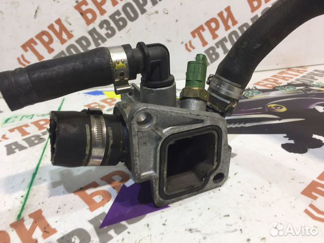 Фиат Добло Корпус термостата