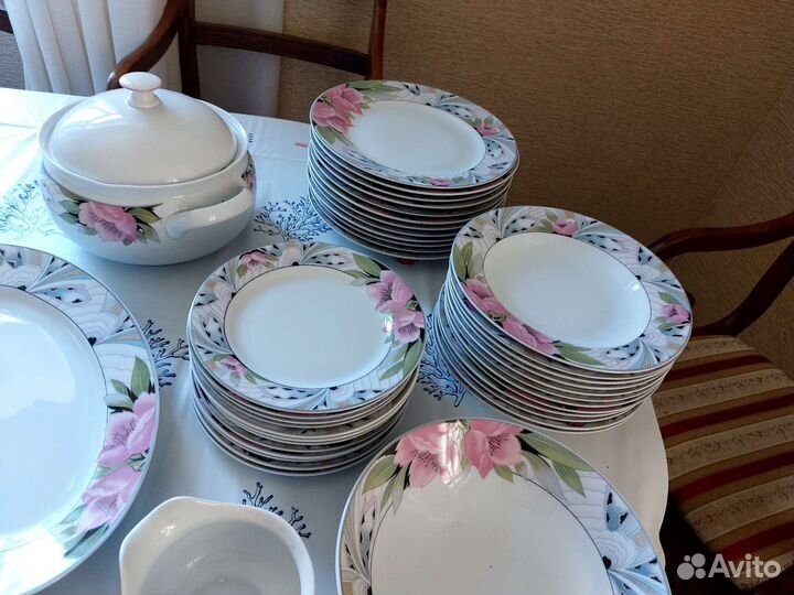 Сервиз столовый на 12 персон Чехия