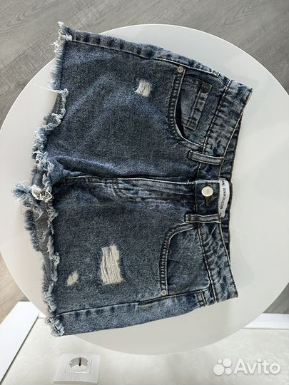 Шорты джинсовые