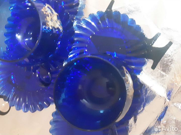 Чайные блюдца 6шт + 2 кружки