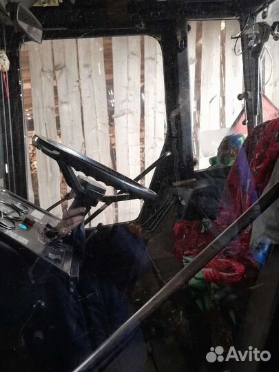 Трактор МТЗ (Беларус) 320, 2011