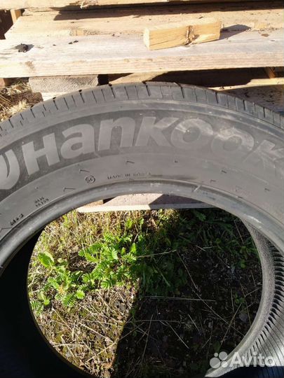 Hankook Radial RA18 235/60 R18