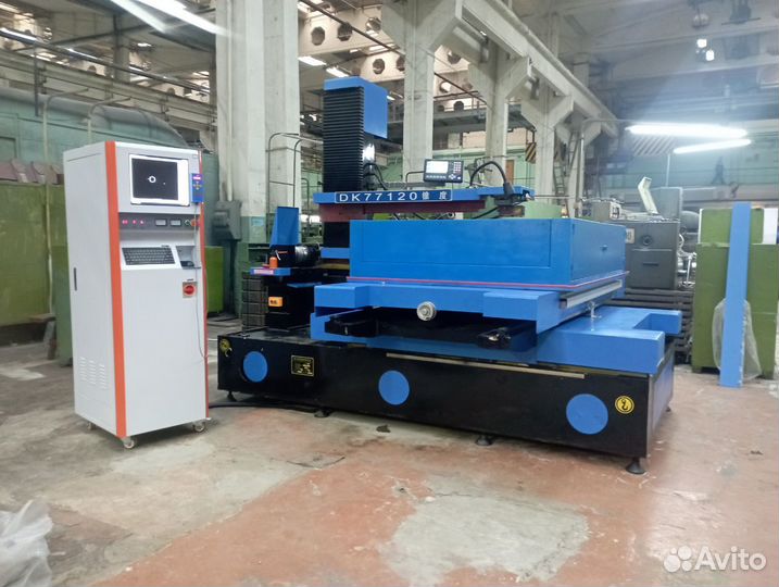 Электроэрозионный проволочный станок DK77100