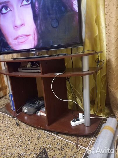 Тумба под тв