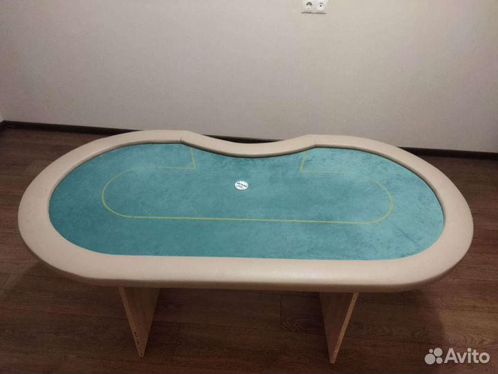 Покерный стол