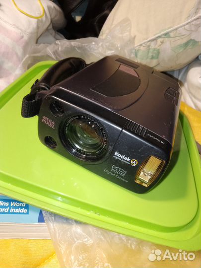 Kodak DC120 Zoom digital camera