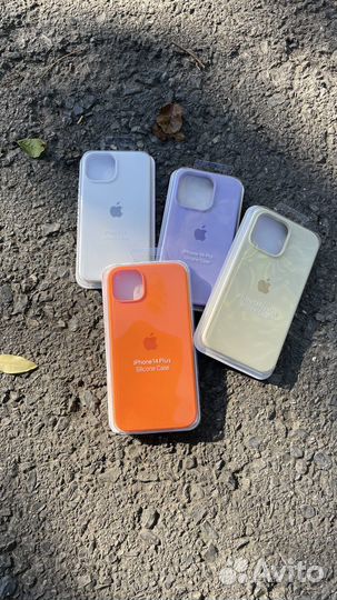 Чехол на iPhone