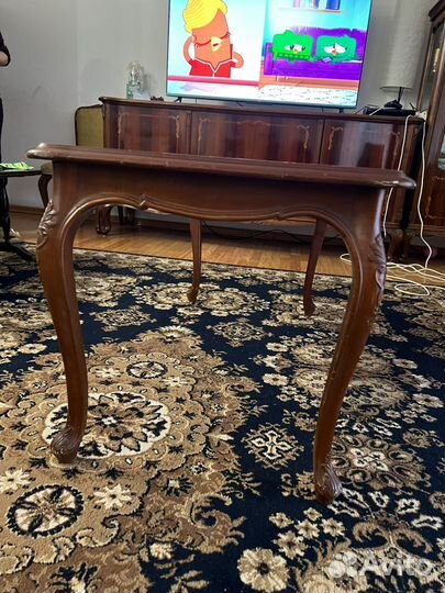 Журнальный стол