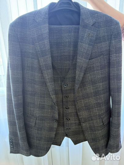 Мужской классический костюм