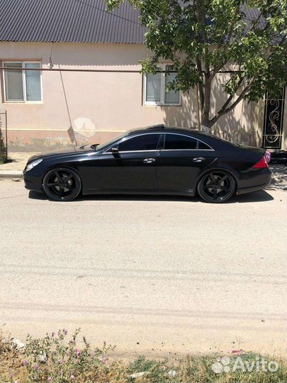 Mercedes-Benz CLS-класс 3.5 AT, 2004, 330 000 км