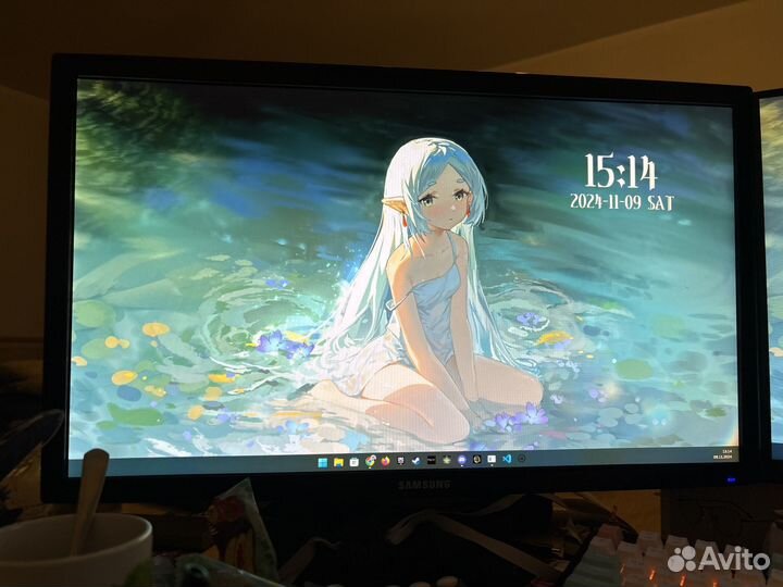 Монитор Samsung S24D300