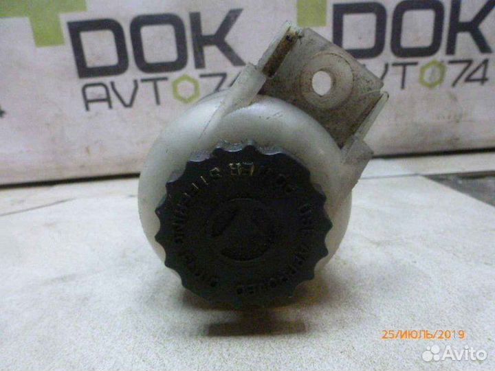 Бачок гидроусилителя Dodge Caliber 2.0 2008