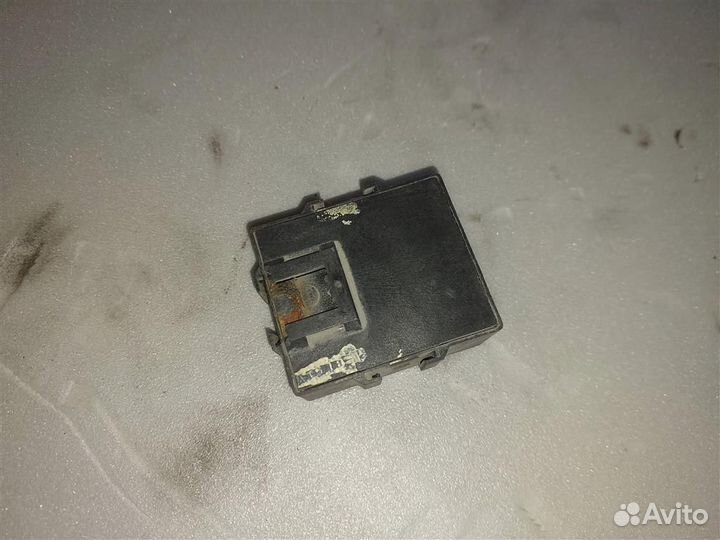 Блок управления центральным замком Toyota Town Ac