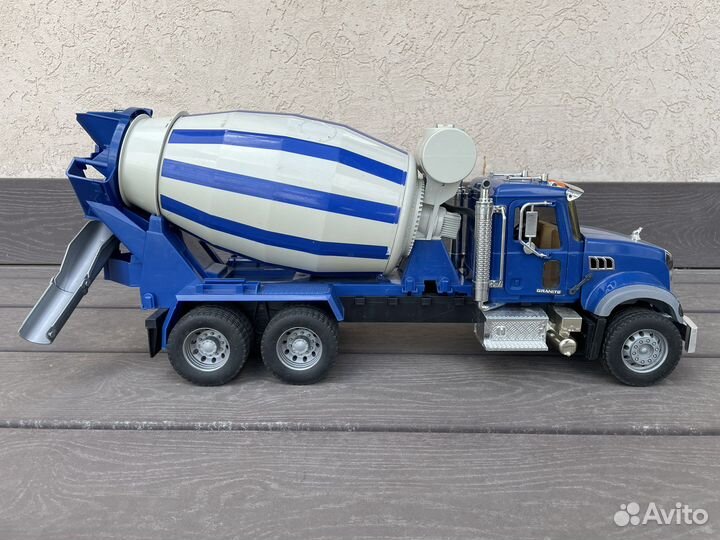 Бетономешалка Bruder, состояние новой