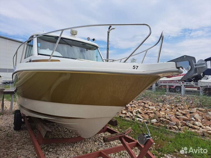 Кабинный катер Starfisher 830 Cabin + Honda 250 лс