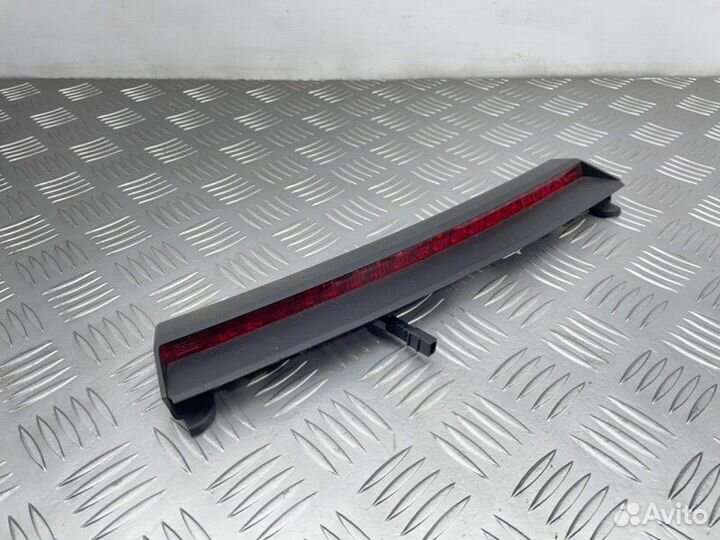 Стоп-сигнал дополнительный Audi Tt 8N