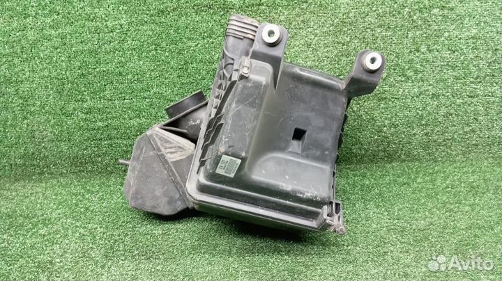 Корпус воздушного фильтра Hyundai Sonata