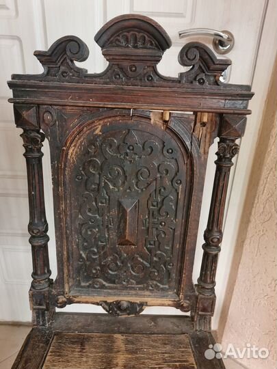 Стул дубовый