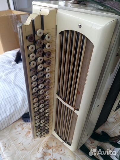 Продаются 2 баяна в очень хорошем состоянии