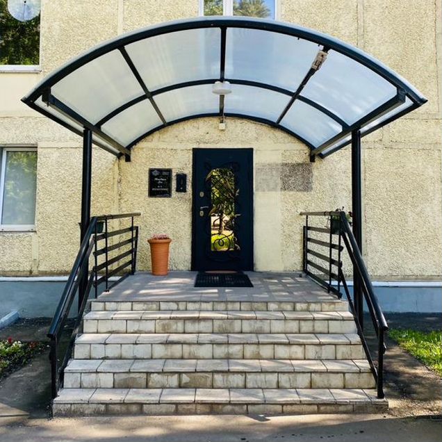 Койко-место 12 м² в 9-к., 1/14 эт.