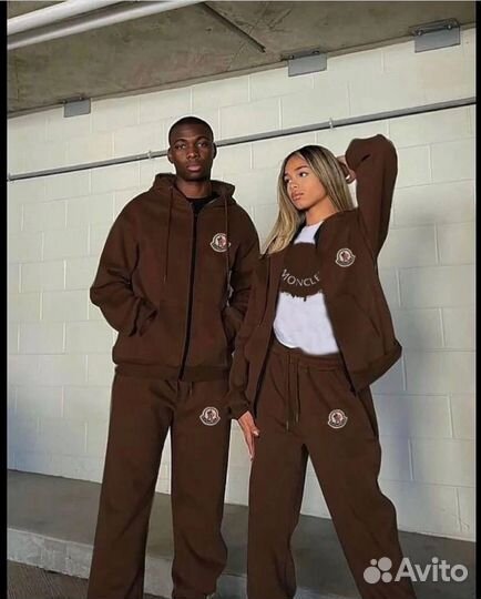 Спортивные костюмы парные