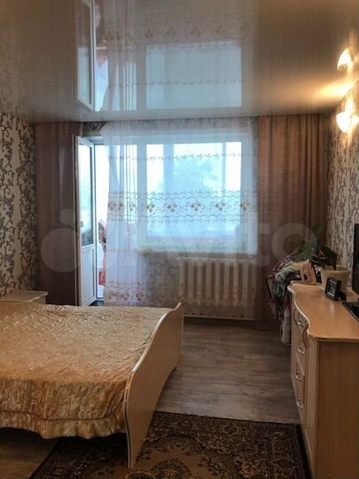 4-к. квартира, 85 м², 3/3 эт.