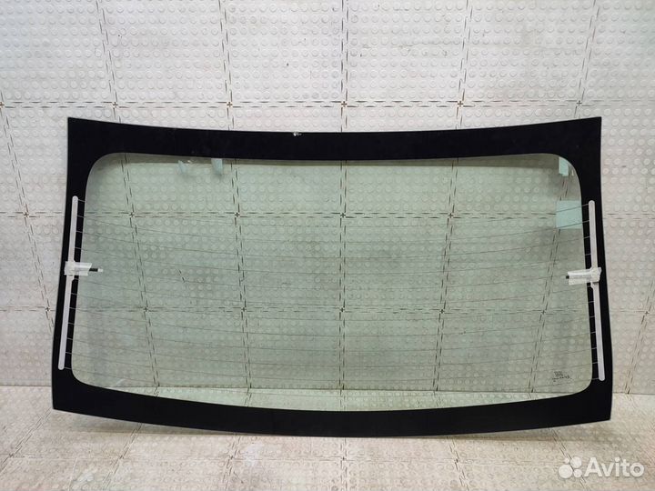 Стекло крышки багажника Renault Logan 2 2014