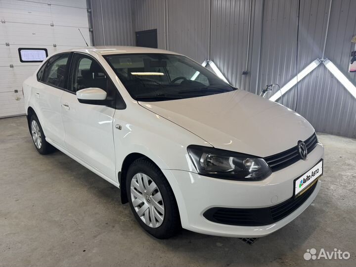 Volkswagen Polo 1.6 AT, 2012, 164 399 км