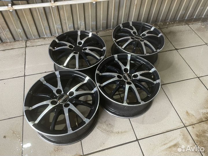 Литые диски R14 на Ваз